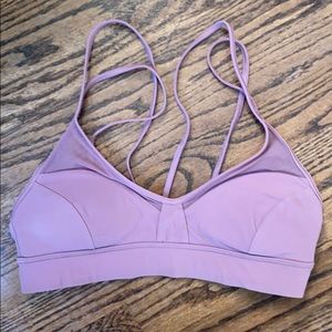 Lululemon sports bra